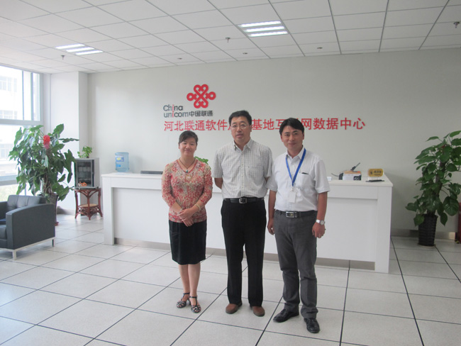 石家莊市工信局徐建民調(diào)研員一行參觀金石機(jī)房互聯(lián)網(wǎng)數(shù)據(jù)中心